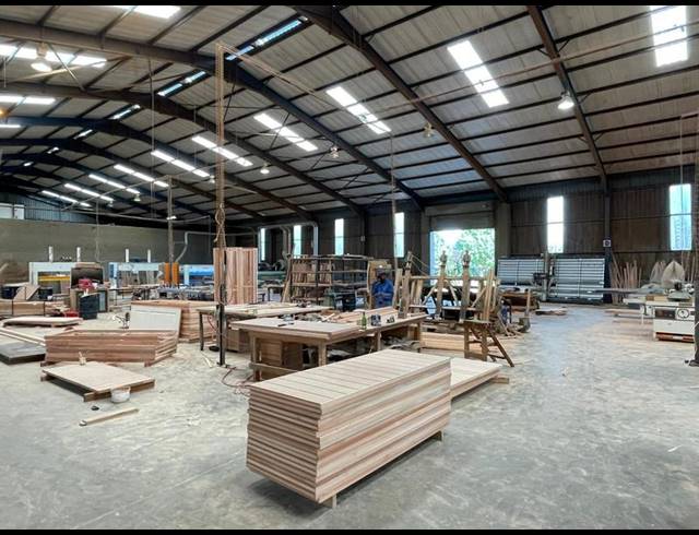 INDUSTRIAL PROPERTY TO RENT IN HENNOPSPARK